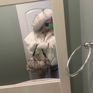 Meet your Posher, Ava Jade